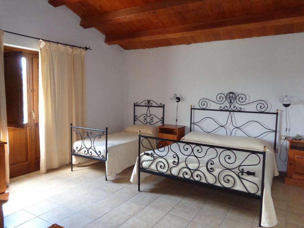 Hotel Su Baione Abbasanta Room photo